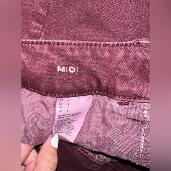 American Eagle Midi Shorts - Picture 5 of 6